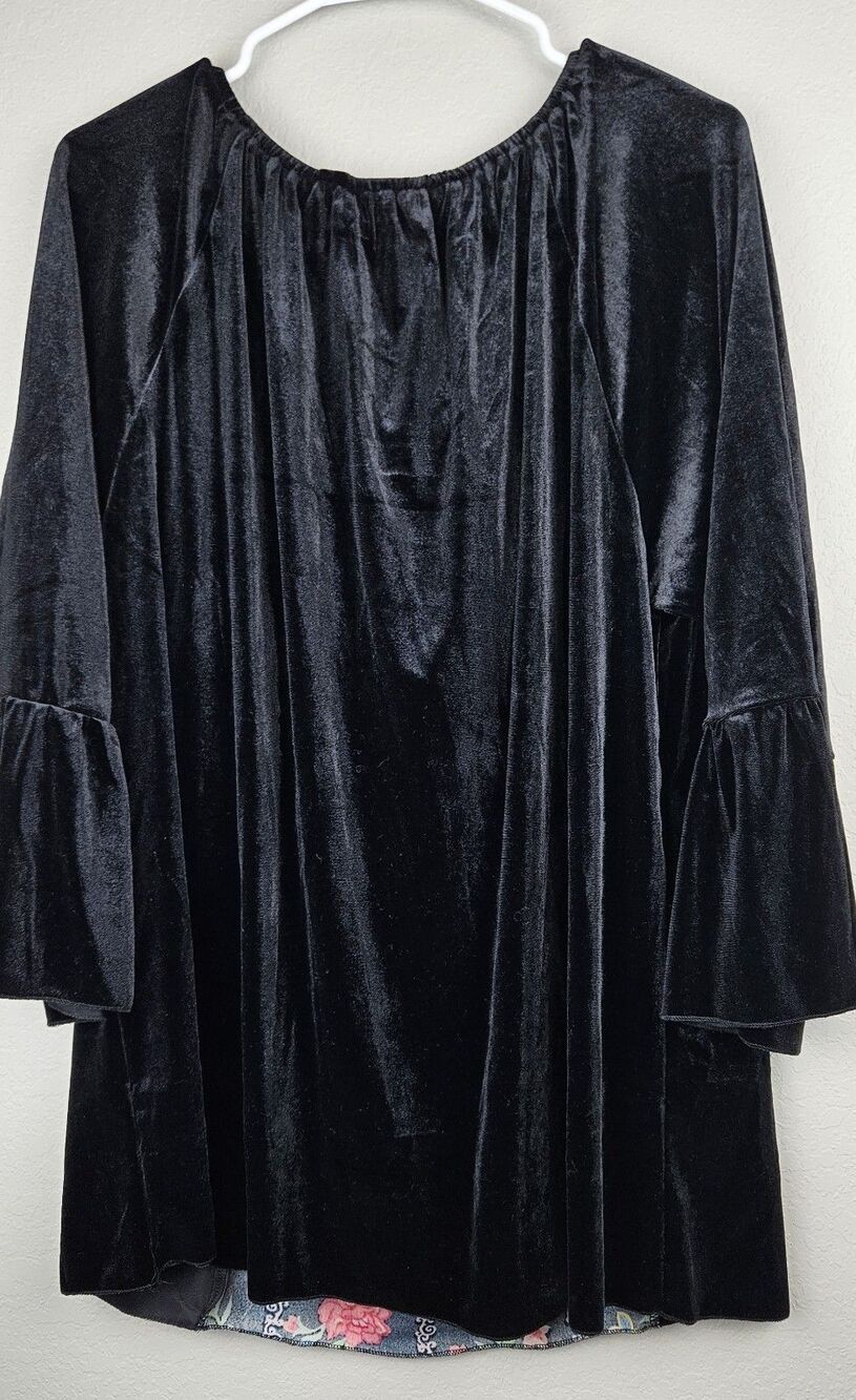 Pioneer Woman Women's XXL 2XL Black Floral Velour Top Shirt Boho Bell Sleeves - Picture 9 of 11